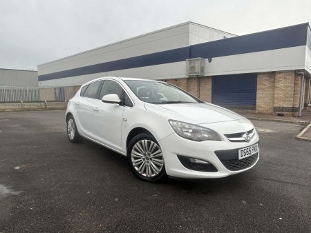 VAUXHALL ASTRA 1.6i Excite Euro 6 5dr